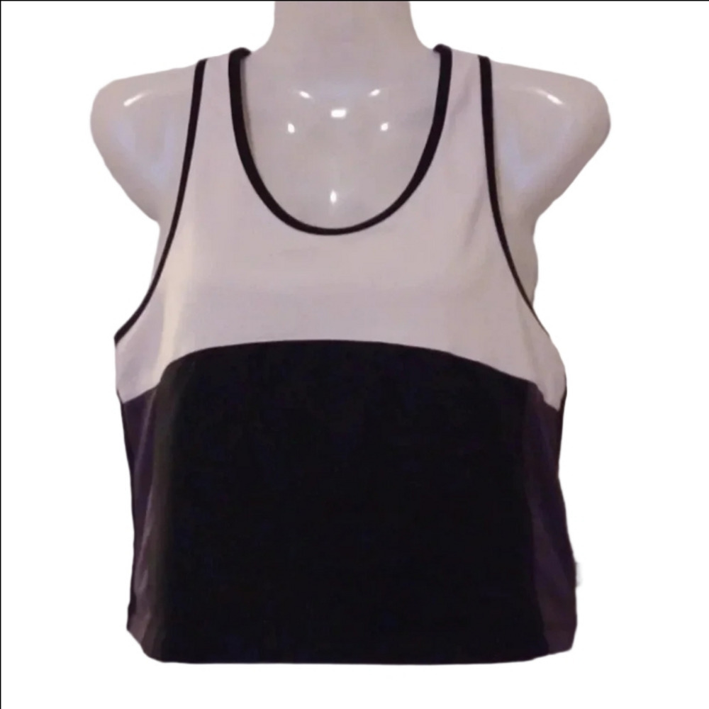 UMV Color block stratching top Women's Size Medium